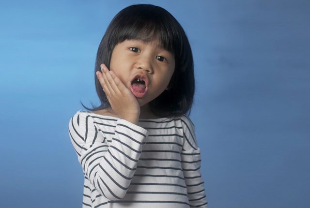 An-Emergency-Dental-Checkup-near-You-Helps-Alleviate-Pain-When-Experiencing-a-Toothache