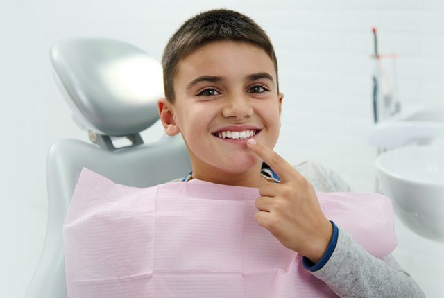 Factors-to-Consider-When-Choosing-a-Pediatric-Dental-Clinic
